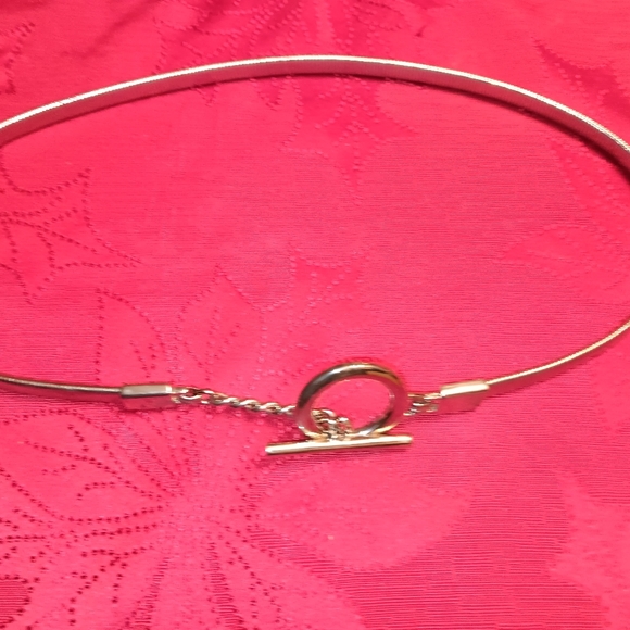 Source Unknown Accessories - Silverstone stretch belt, throw back 70's 30in. With out stretch. A1